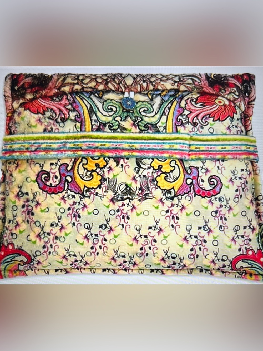 Colorful Paisley Cosmetic Bag - Multicolor